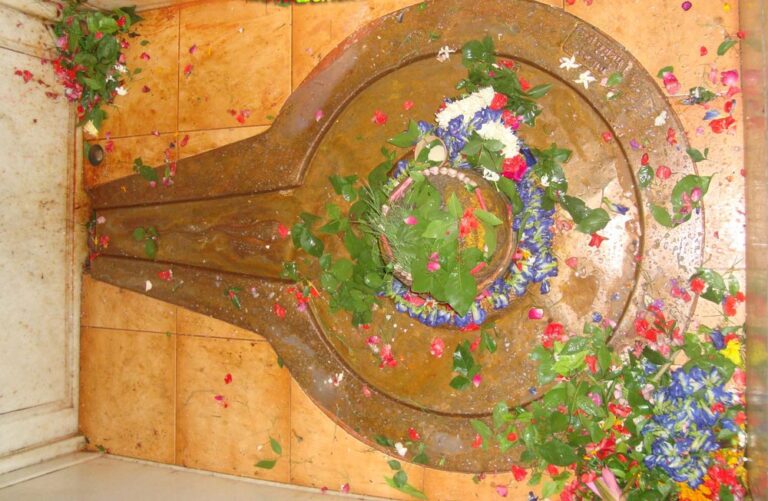మృత్యుంజయ్ మహాదేవ్ దేవాలయం